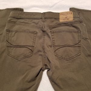 Men's olive skinny pants